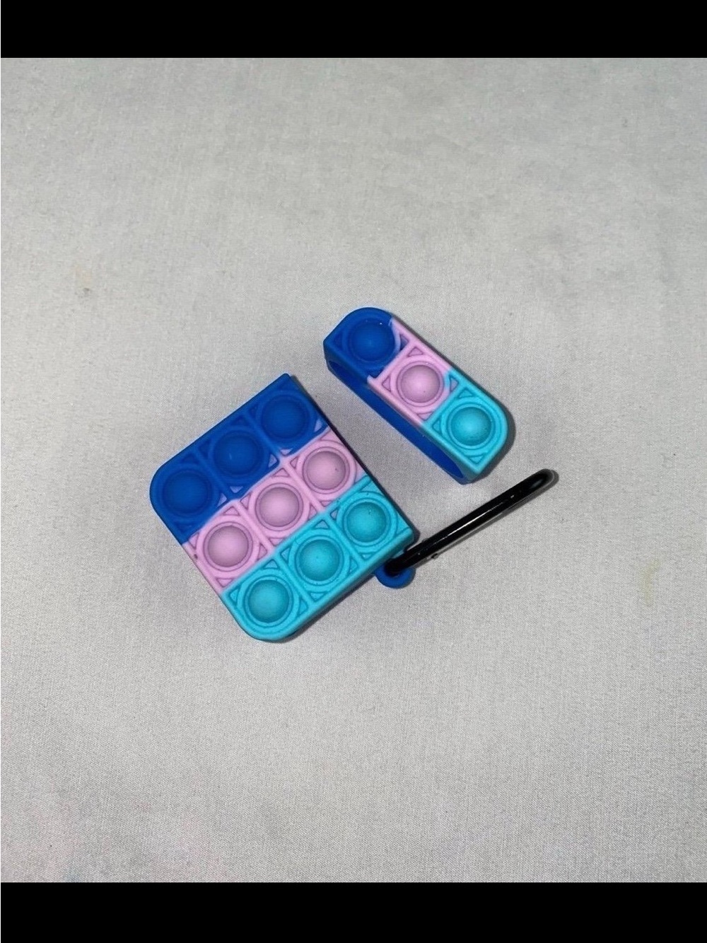 NEW AirPods case